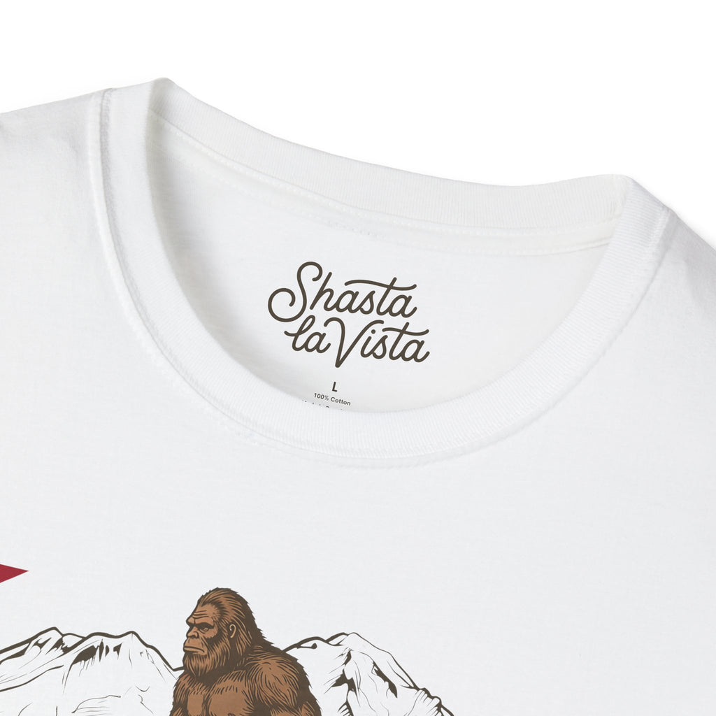 Mount Shasta Sasquatch Bigfoot T-Shirt California Flag (White)