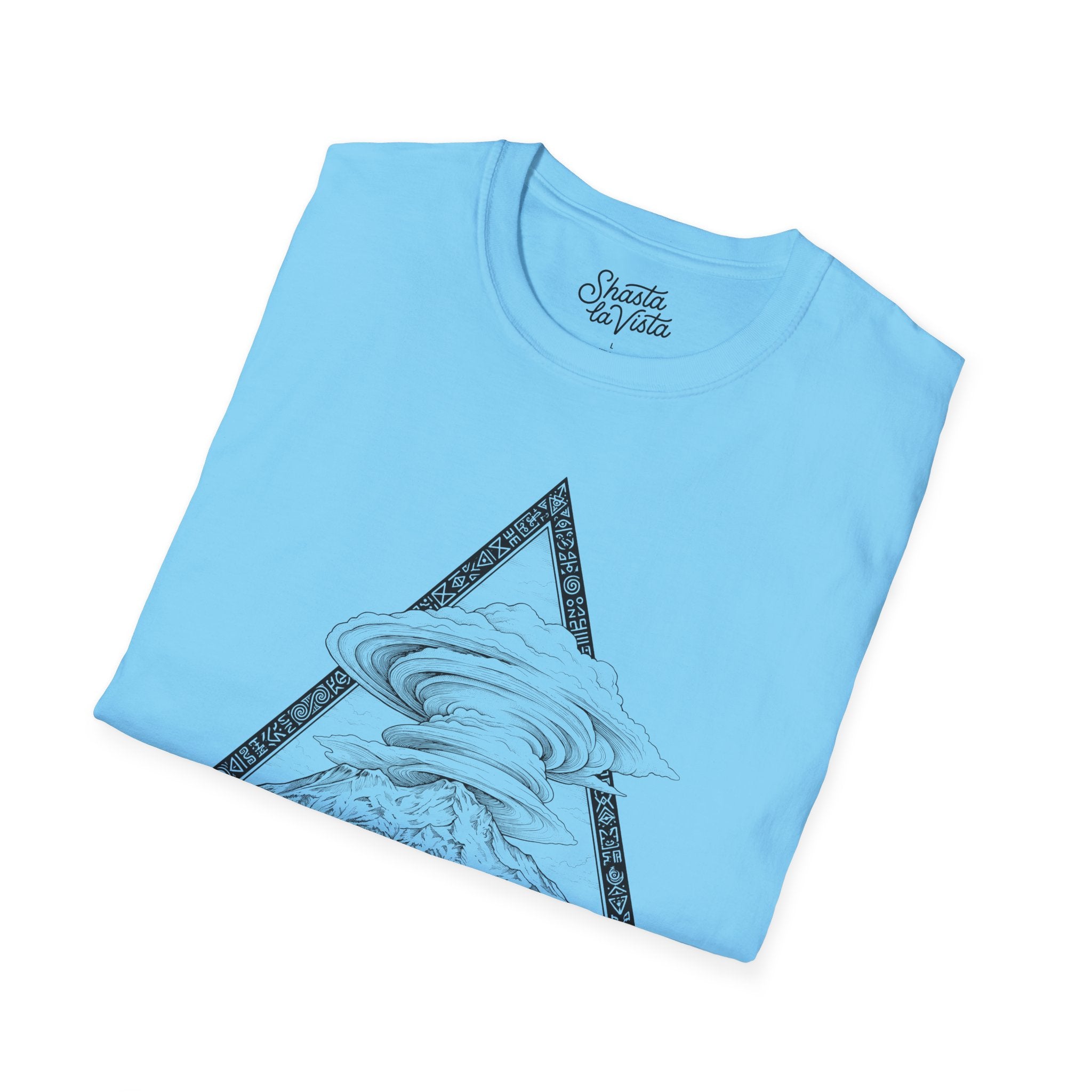 Mount Shasta California Lenticular Clouds T-Shirt
