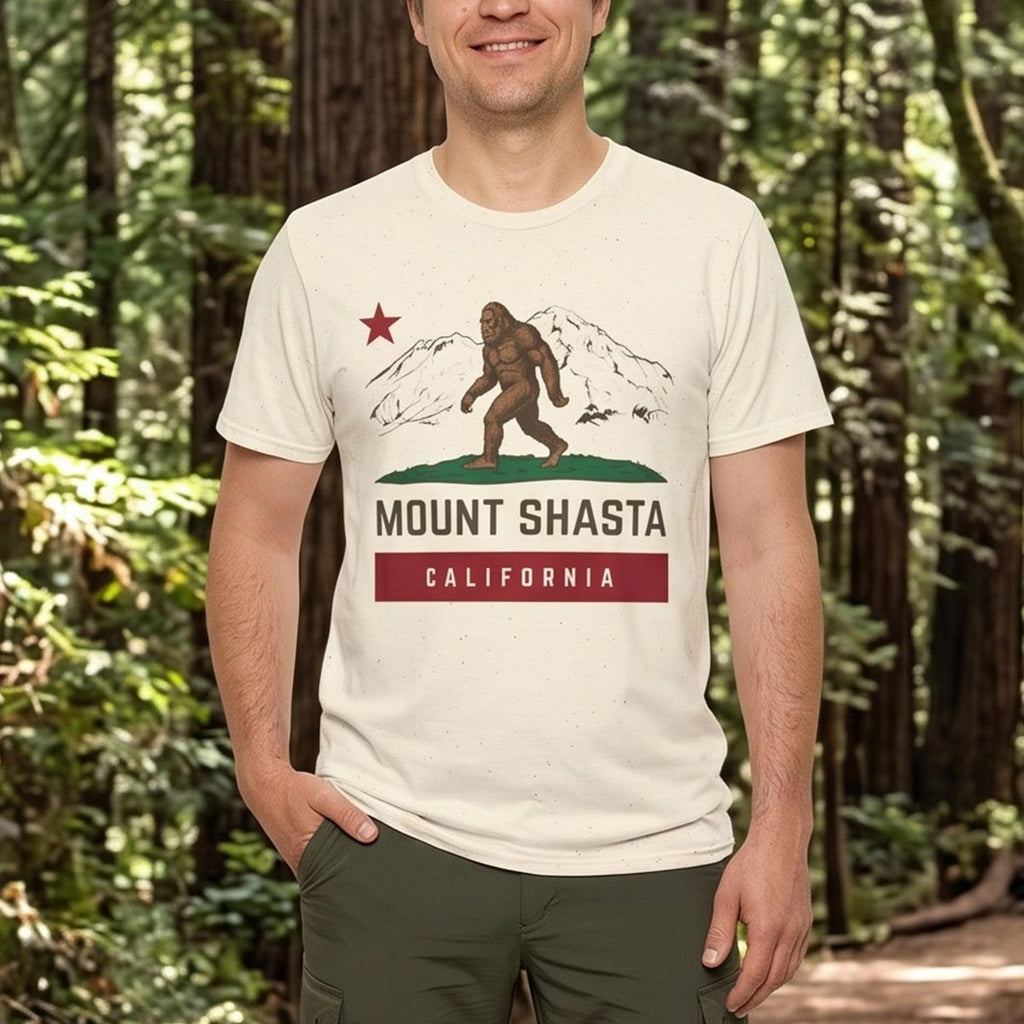 Mount Shasta Sasquatch Bigfoot T-Shirt California Flag (Natural)
