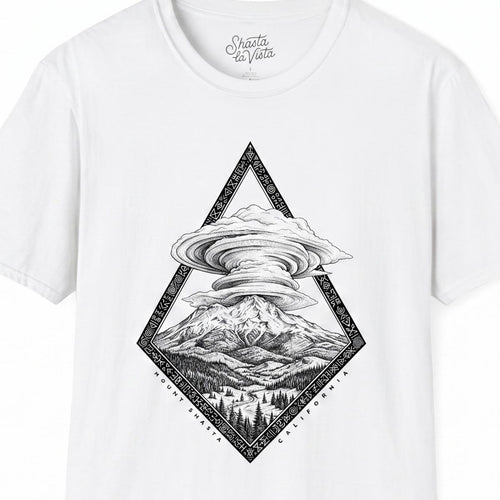 Mount Shasta California Lenticular Clouds T-Shirt