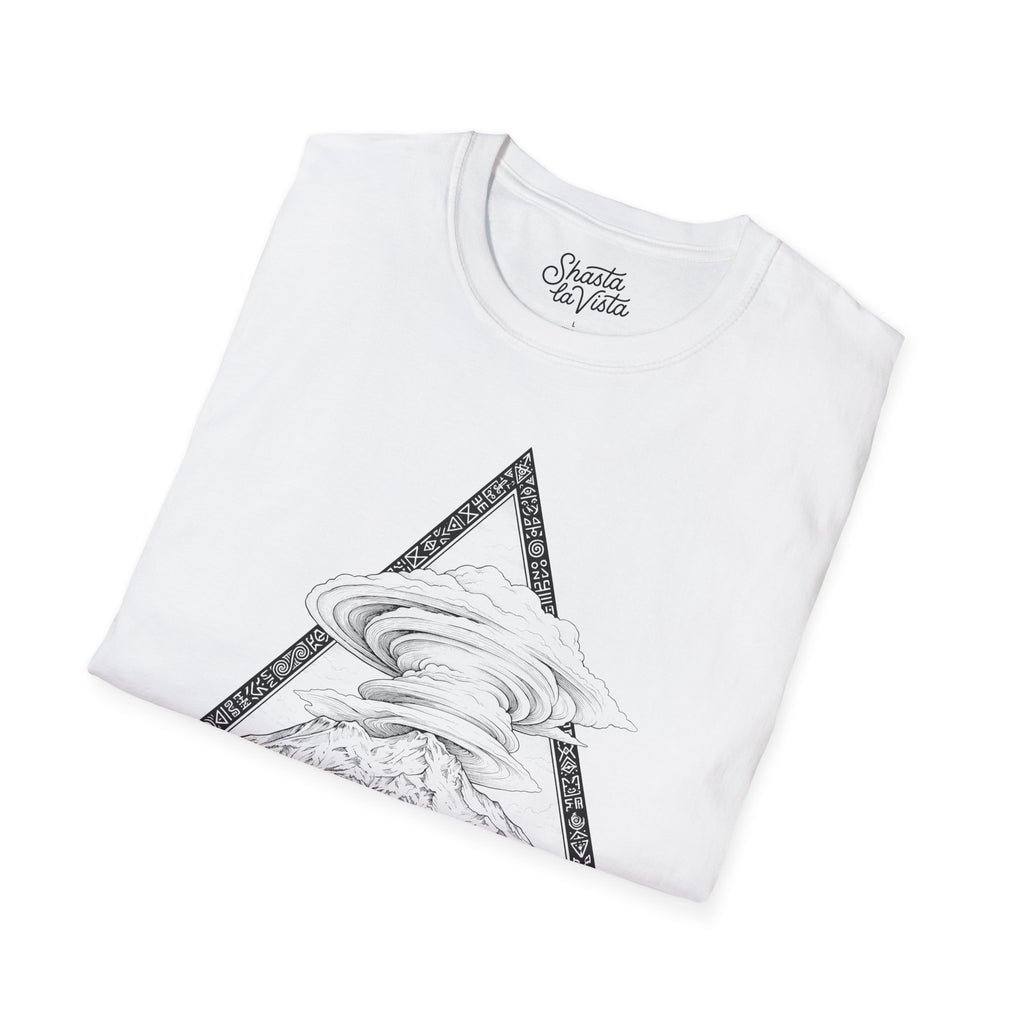 Mount Shasta California Lenticular Clouds T-Shirt