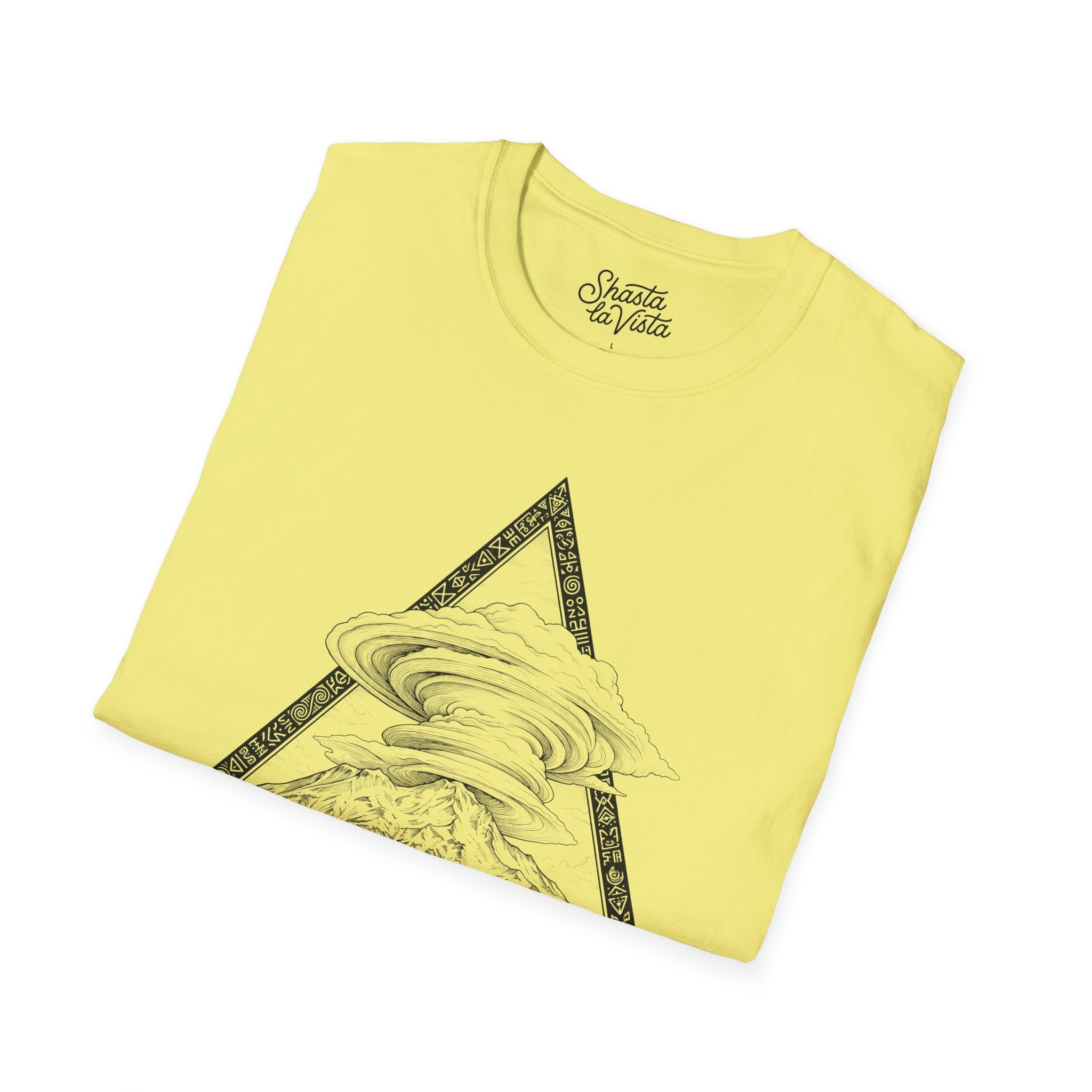 Mount Shasta California Lenticular Clouds T-Shirt