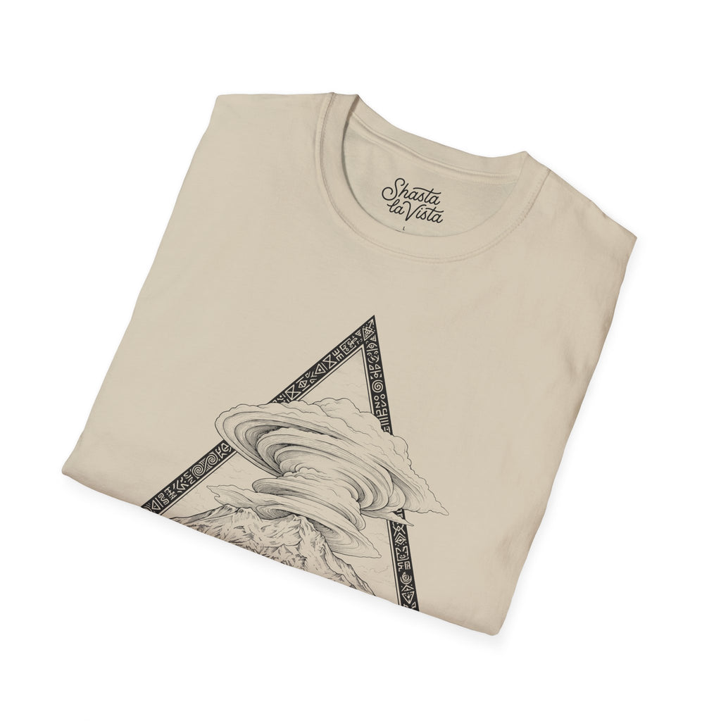 Mount Shasta California Lenticular Clouds T-Shirt
